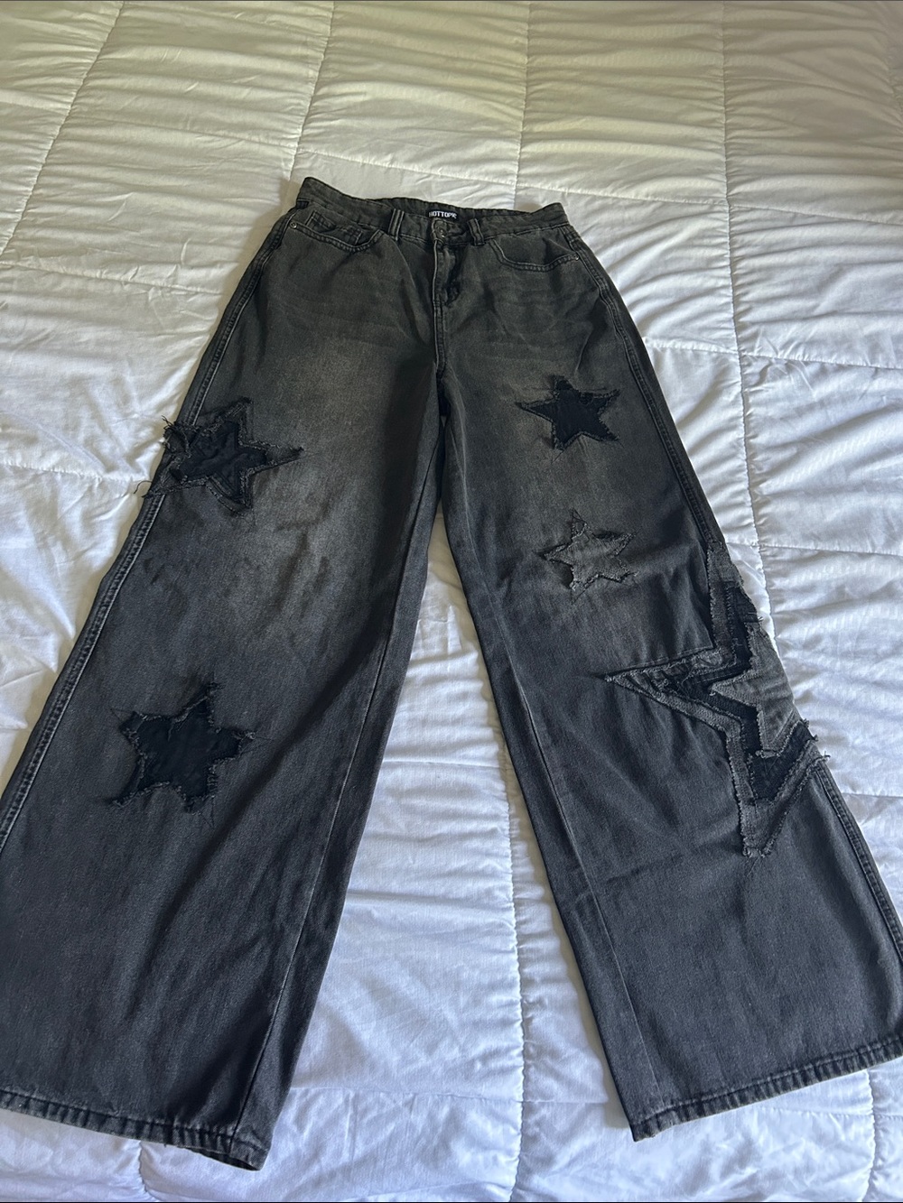 Hot Topic Black wash Wide-Leg Jeans with Star Cutouts